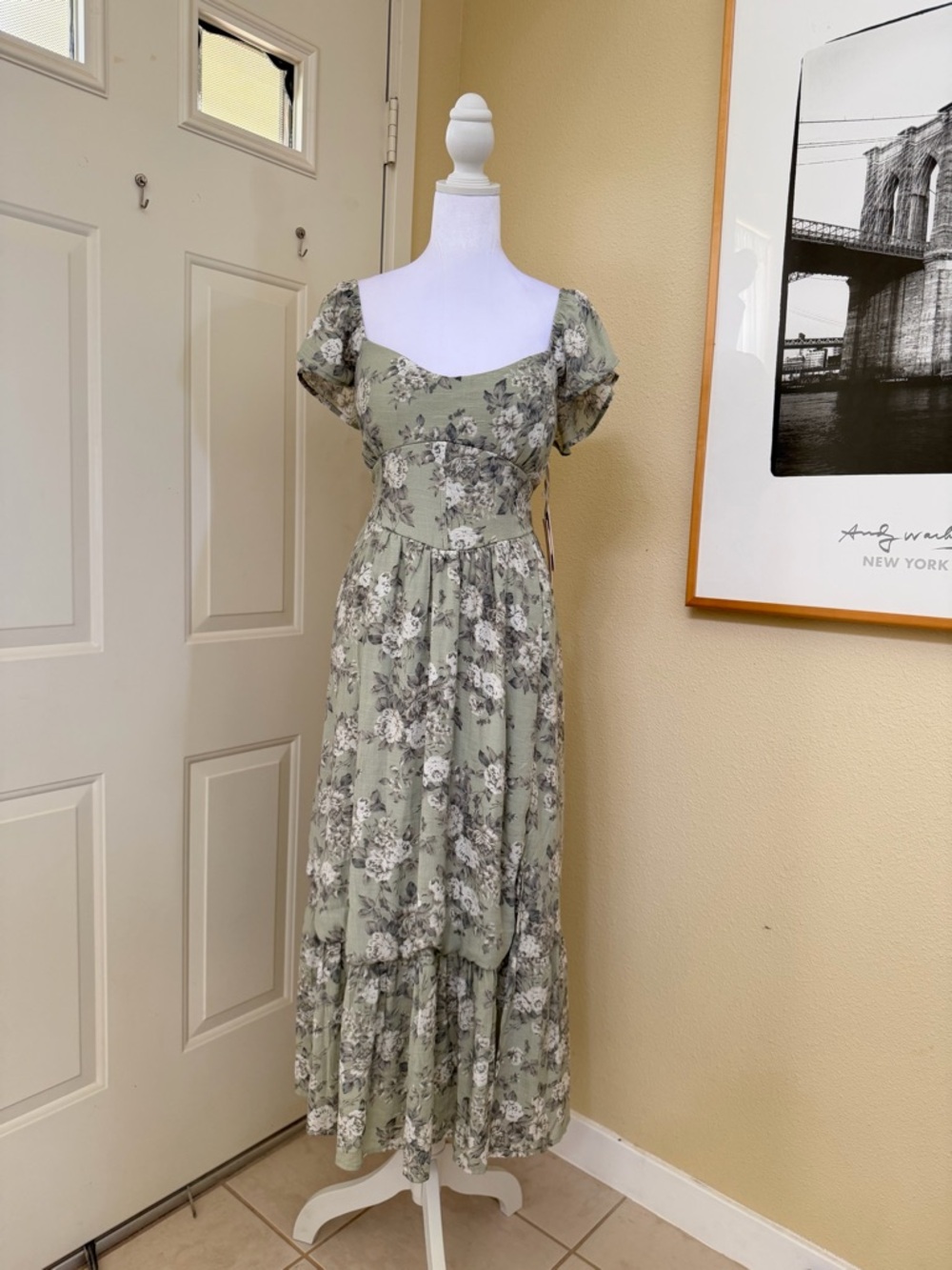 Floral Sage Green Maxi Dress with Puff Sleeves
